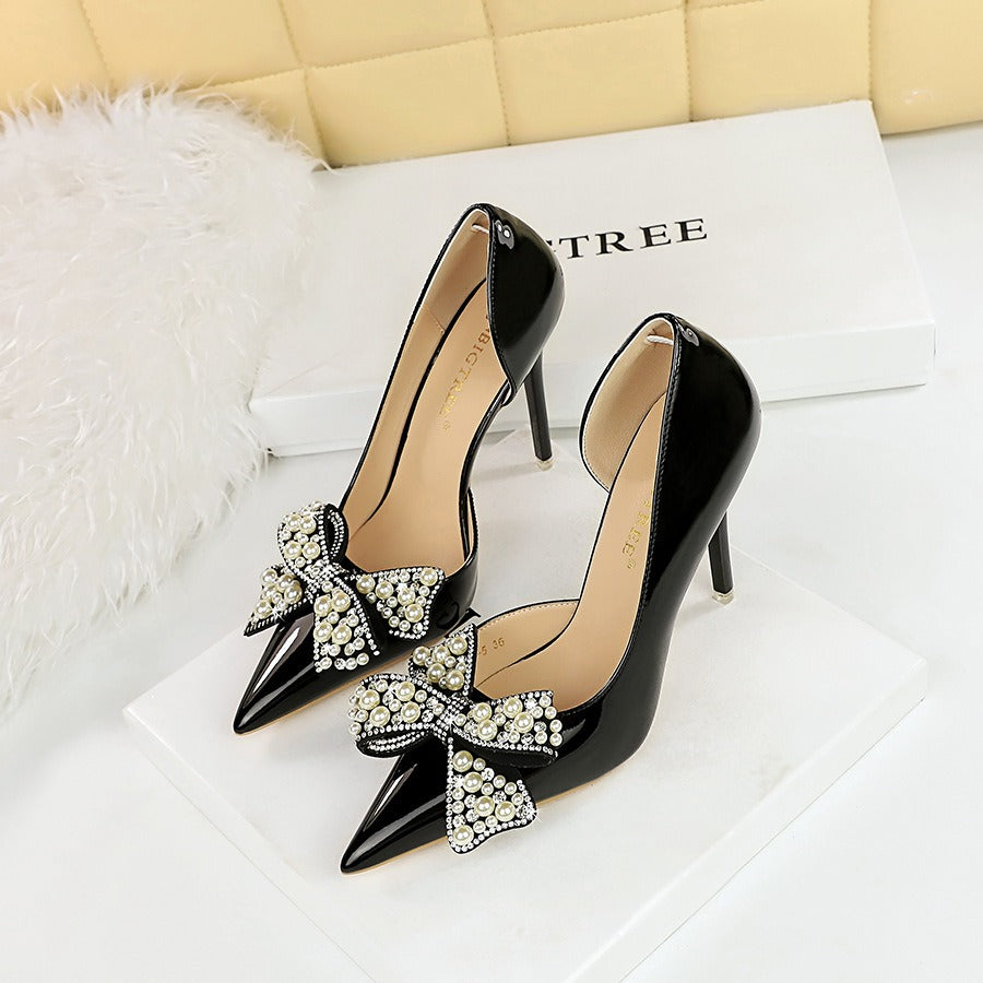 Pointed side hollow pearl rhinestone bow women's shoes with super high heels